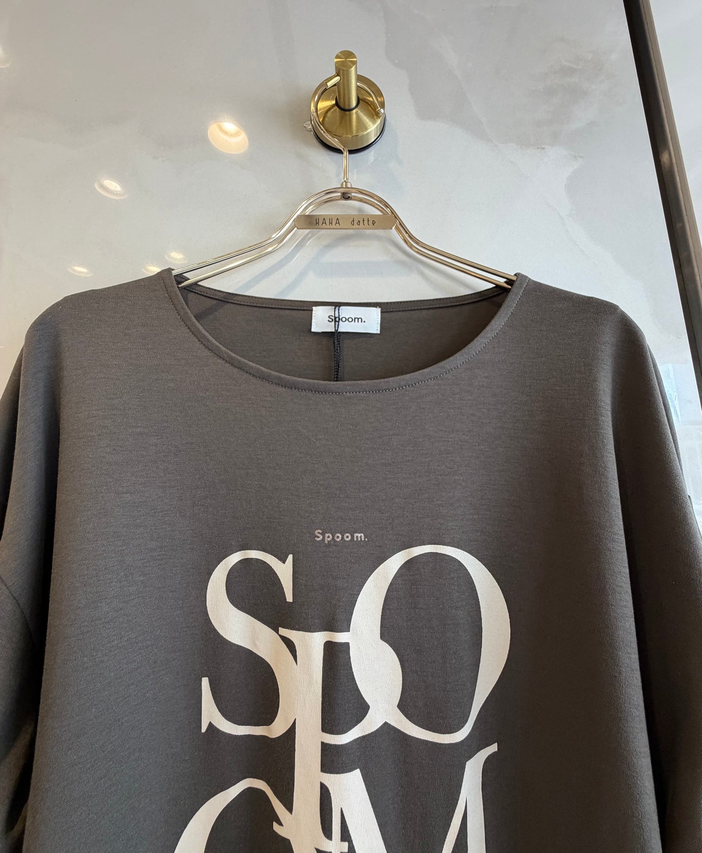 ［Spoom］SPOOM ロゴプリント ロングスリーブTシャツ