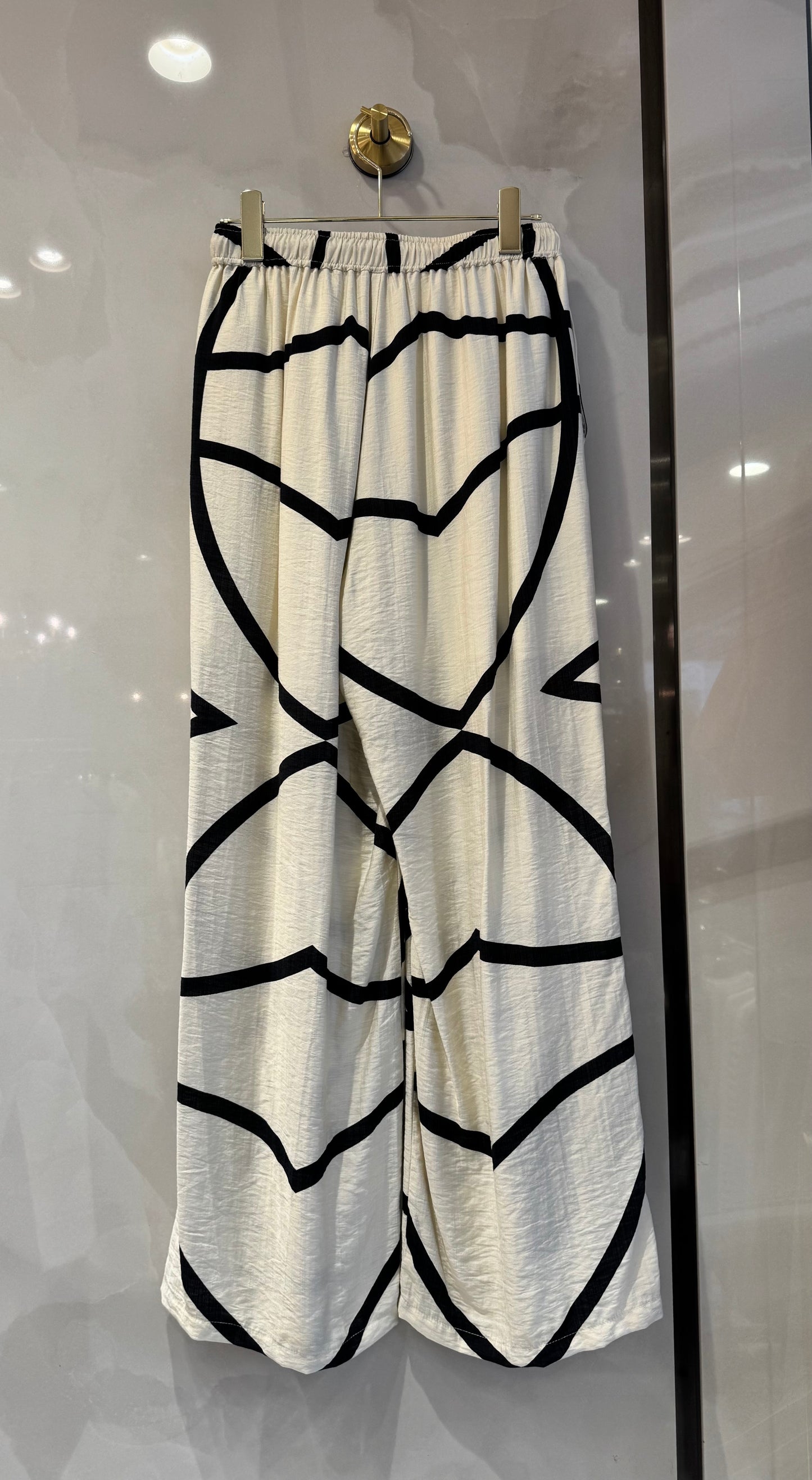 大柄ワイドパンツ