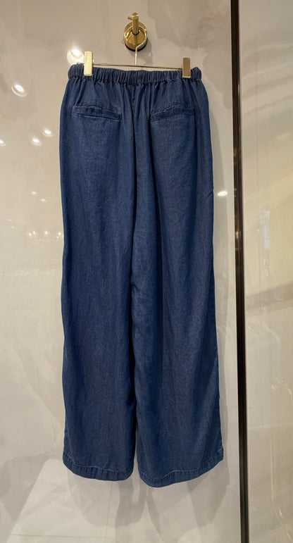 ［Dignite C ollier］デニム風タックパンツ
