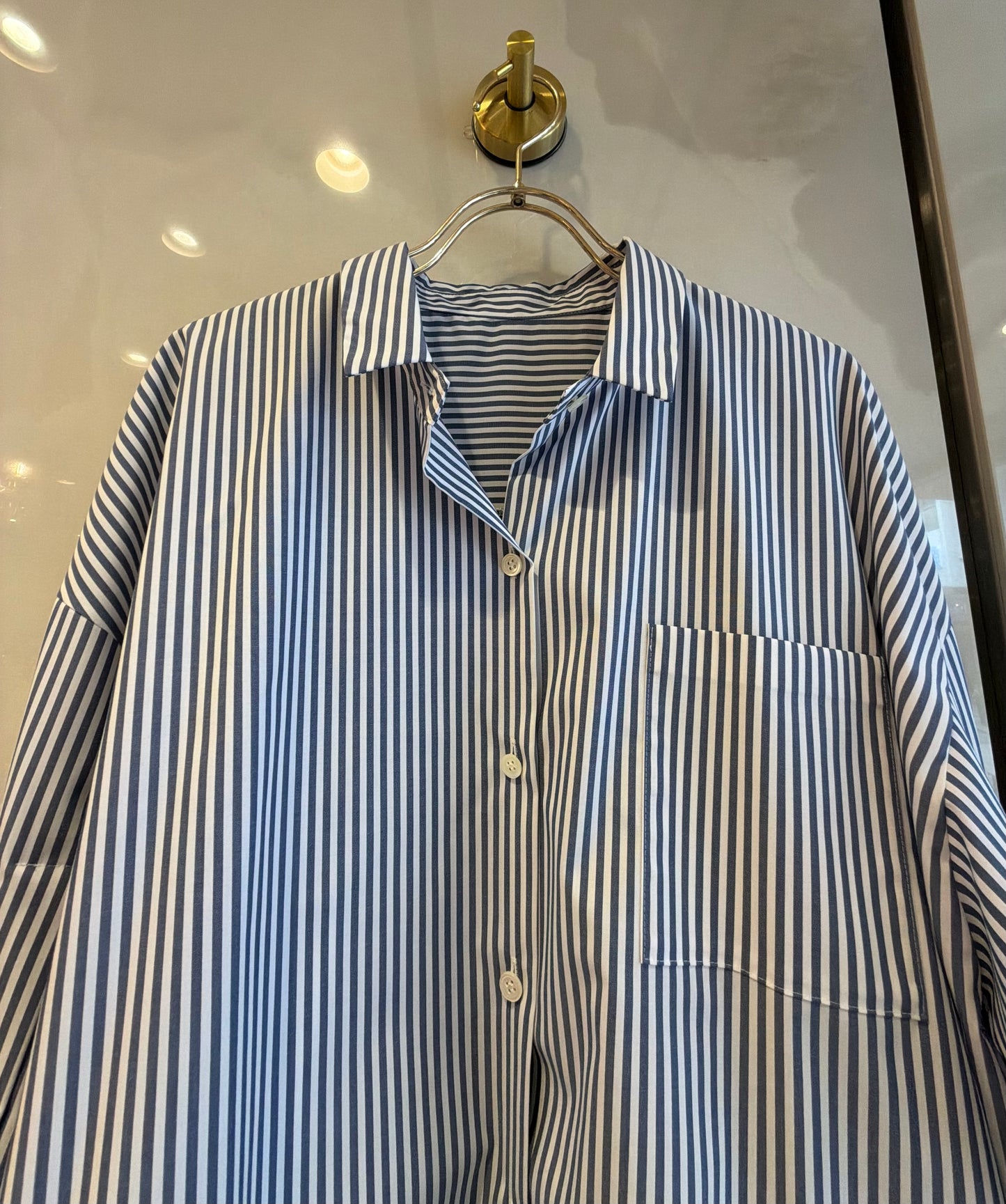 ［BLVE FRONCE］バックデザイン ストライプシャツ