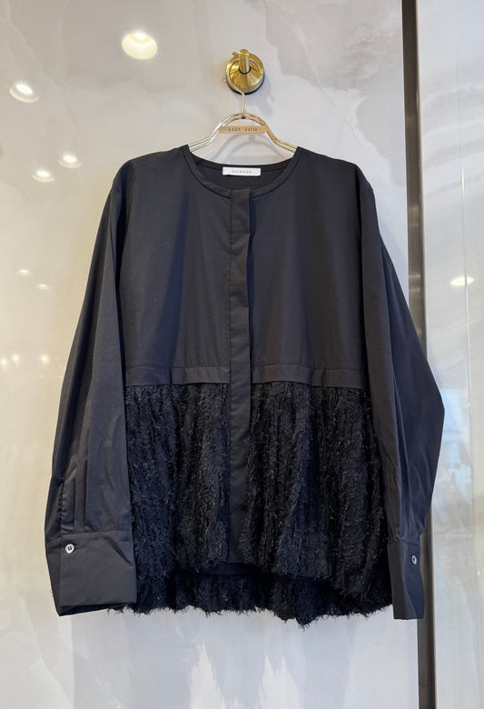 ファードッキングブラウス