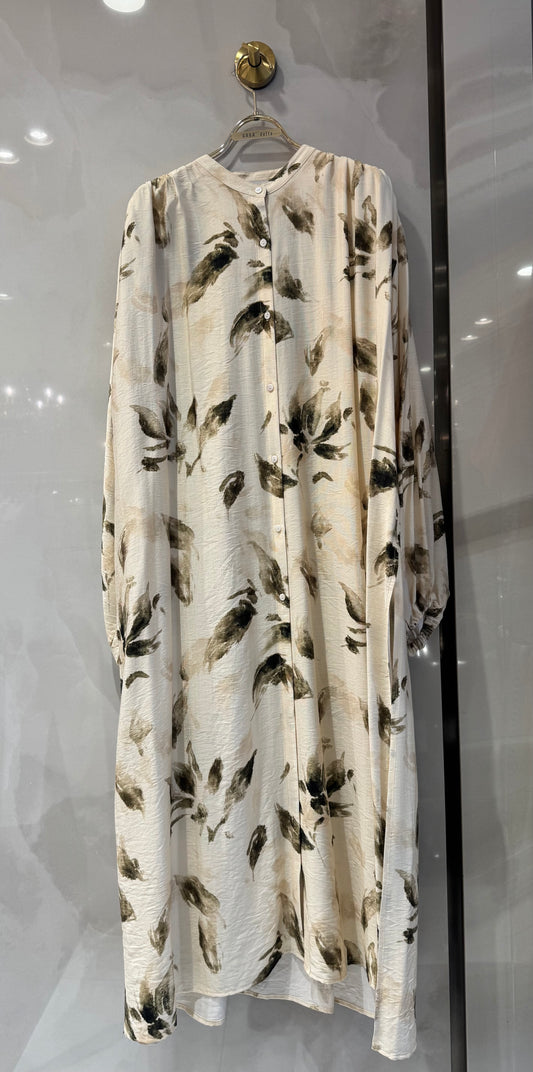 ボタニカル柄ロングワンピース