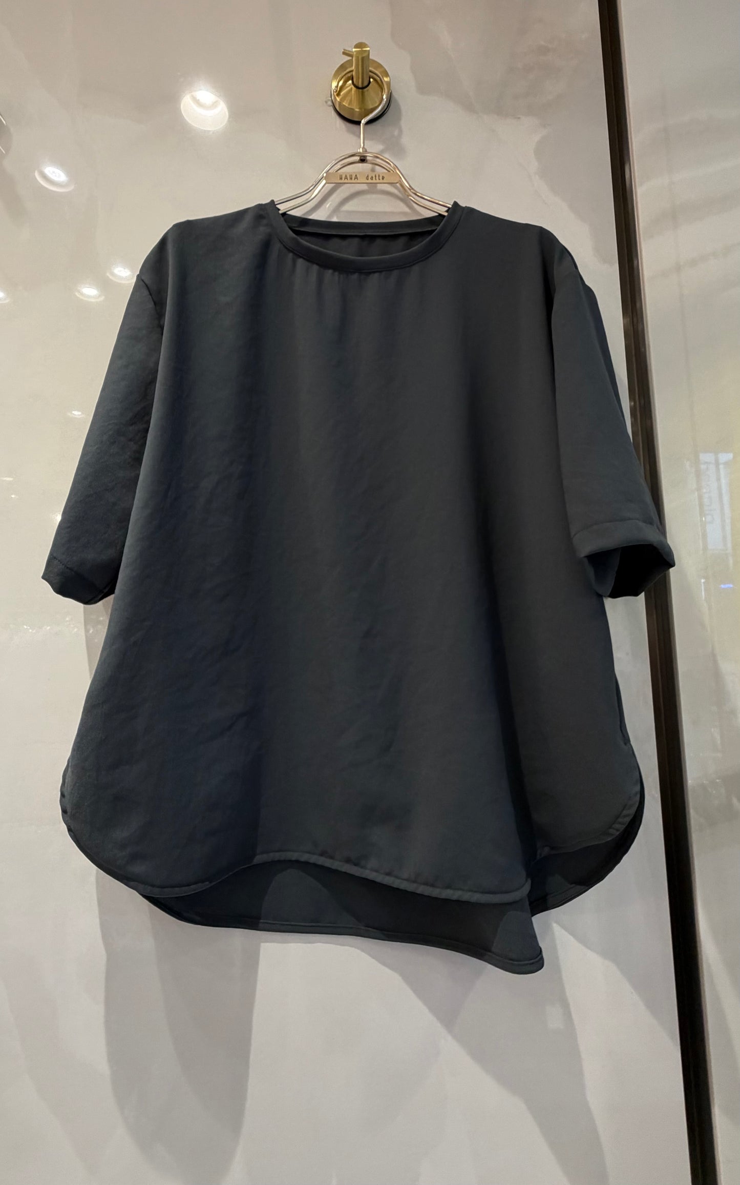 ［a/a ante aciem］ノルディック生地シンプルTシャツ