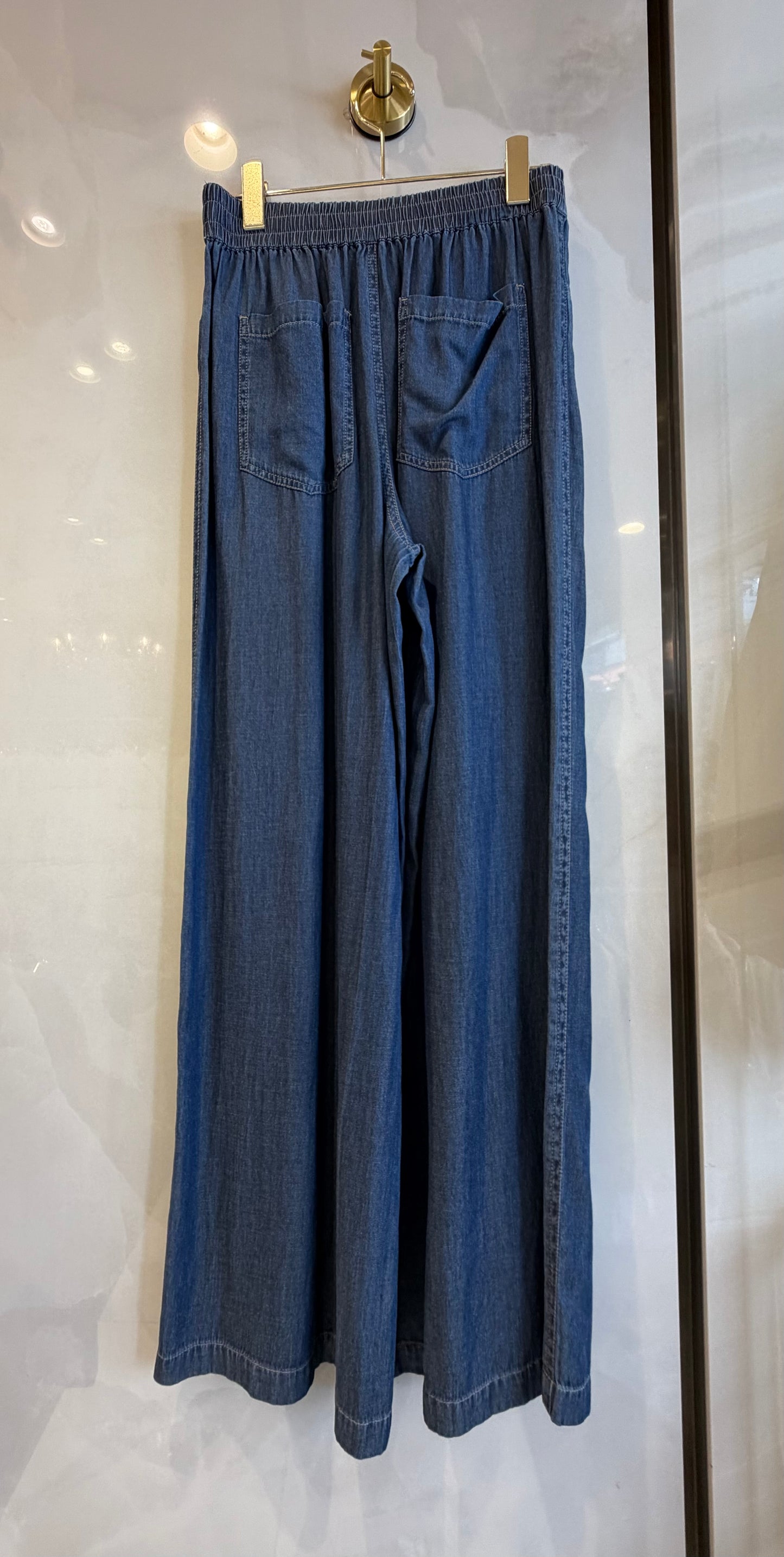 ［BLVE FRONCE］テロテロデニム風パンツ