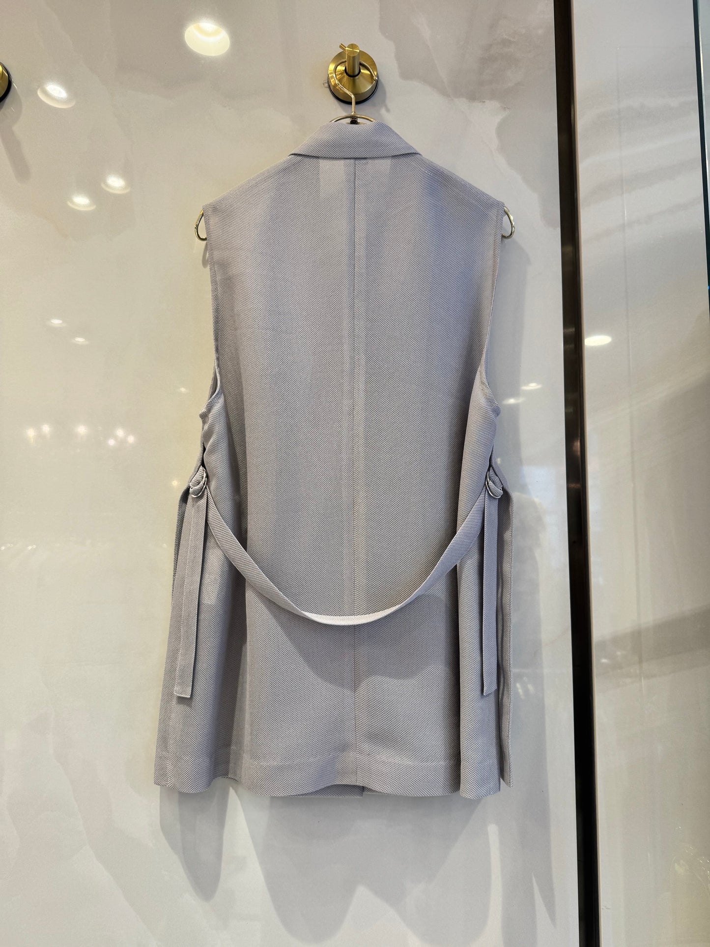 ［Dignite collier ］メッシュベスト