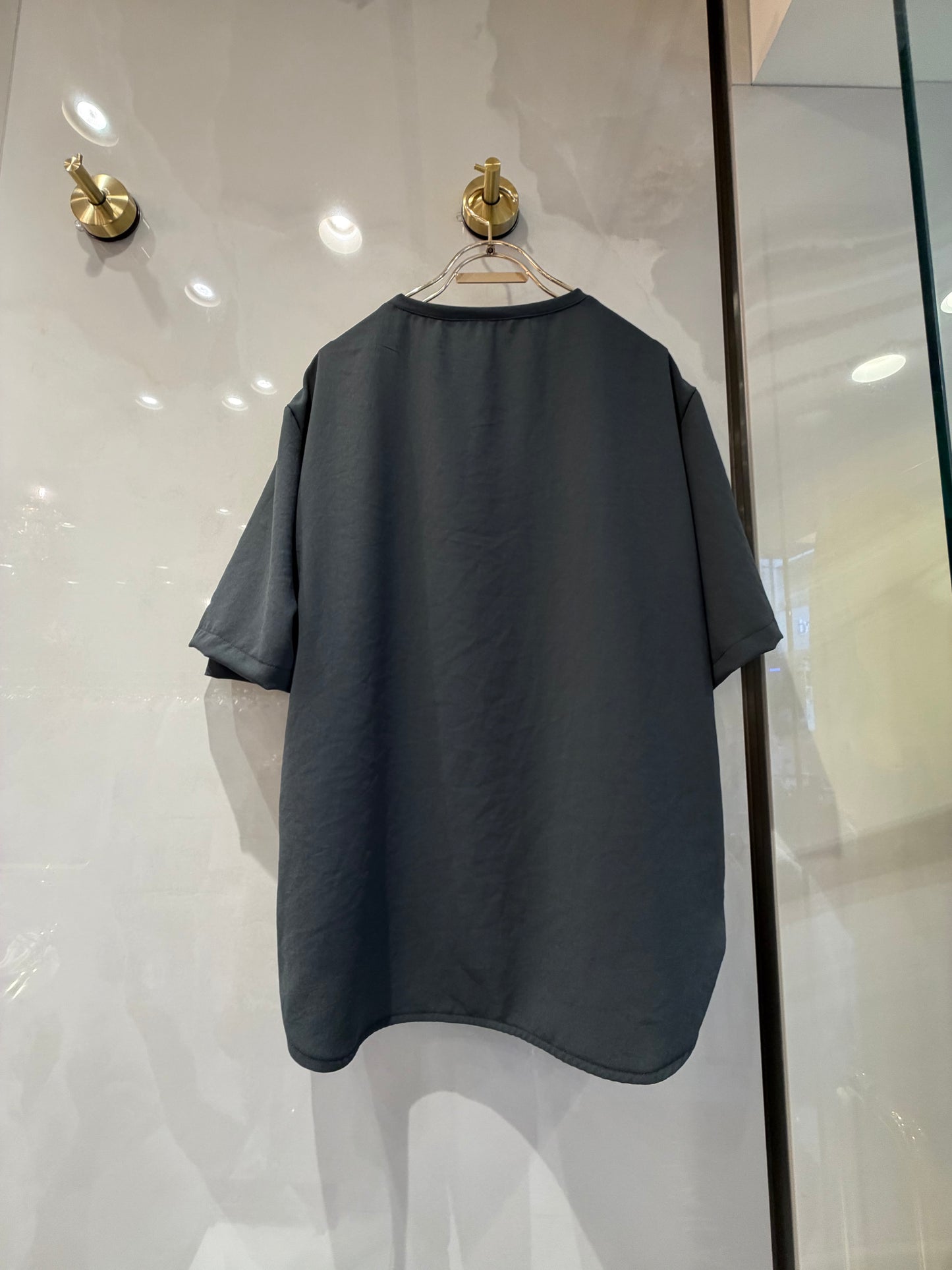 ［a/a ante aciem］ノルディック生地シンプルTシャツ