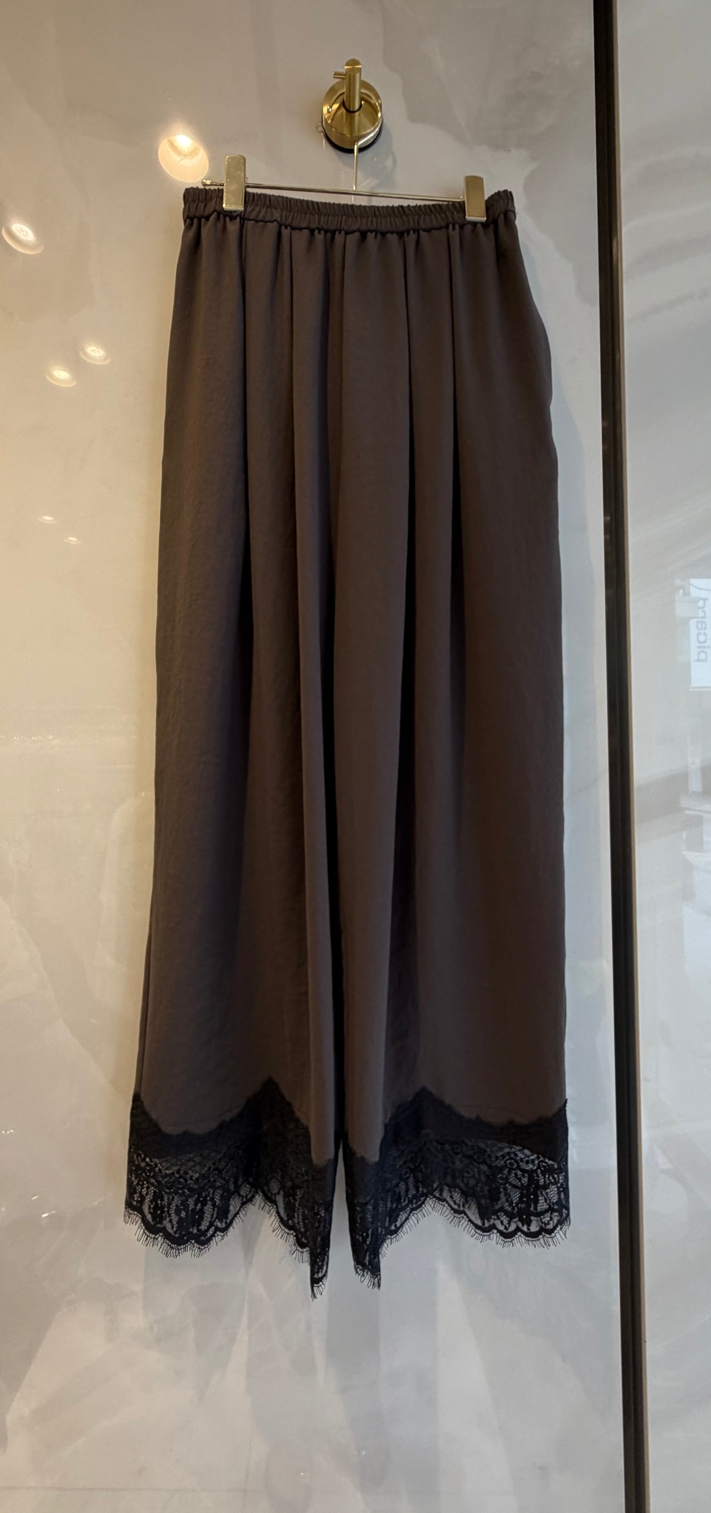 ［HAHA datte］レース付きワイドパンツ