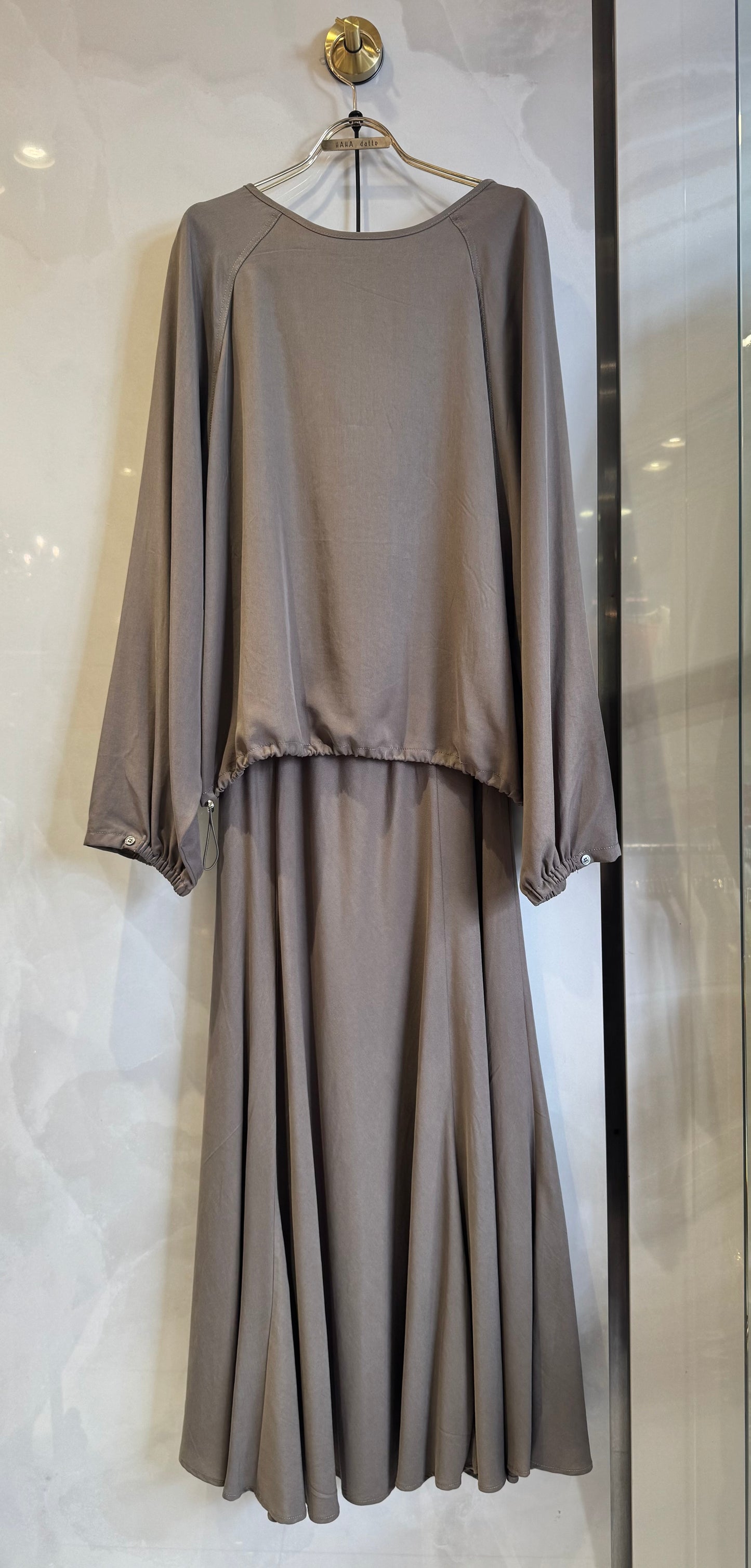 テンセルバイアスブラウス