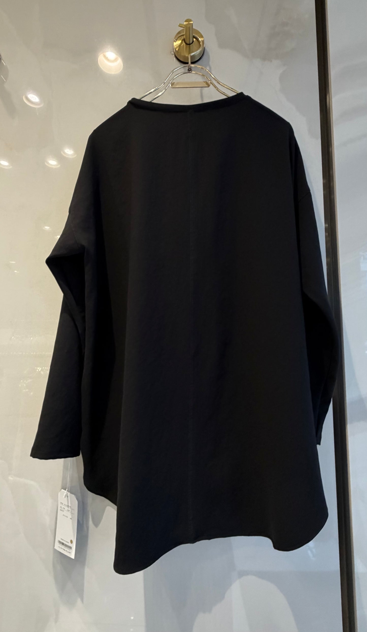 ［a/a］ノルディス生地ロングTシャツ