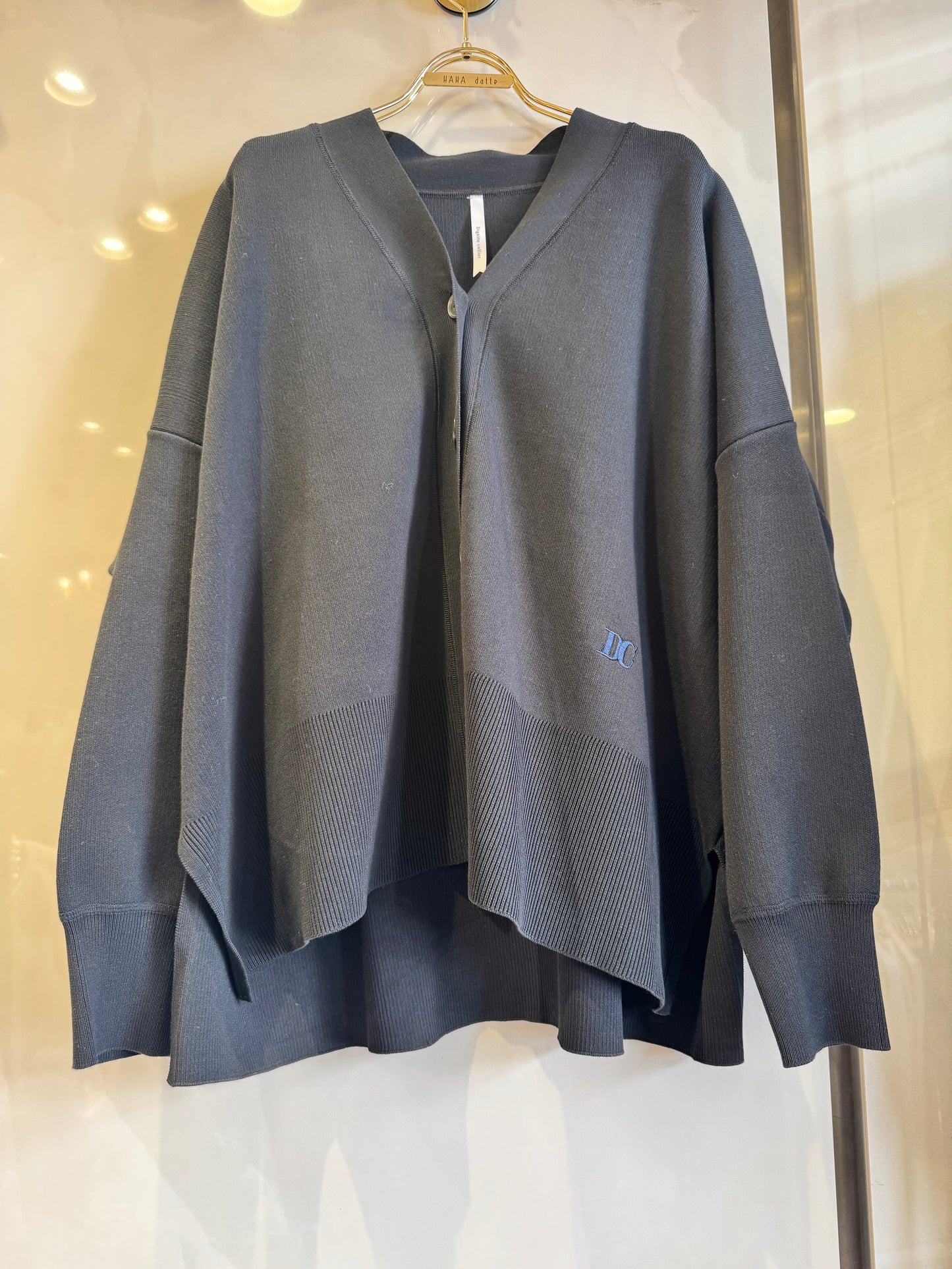 ［Dignite Collier］ボックスシルエットオーバーカーディガン