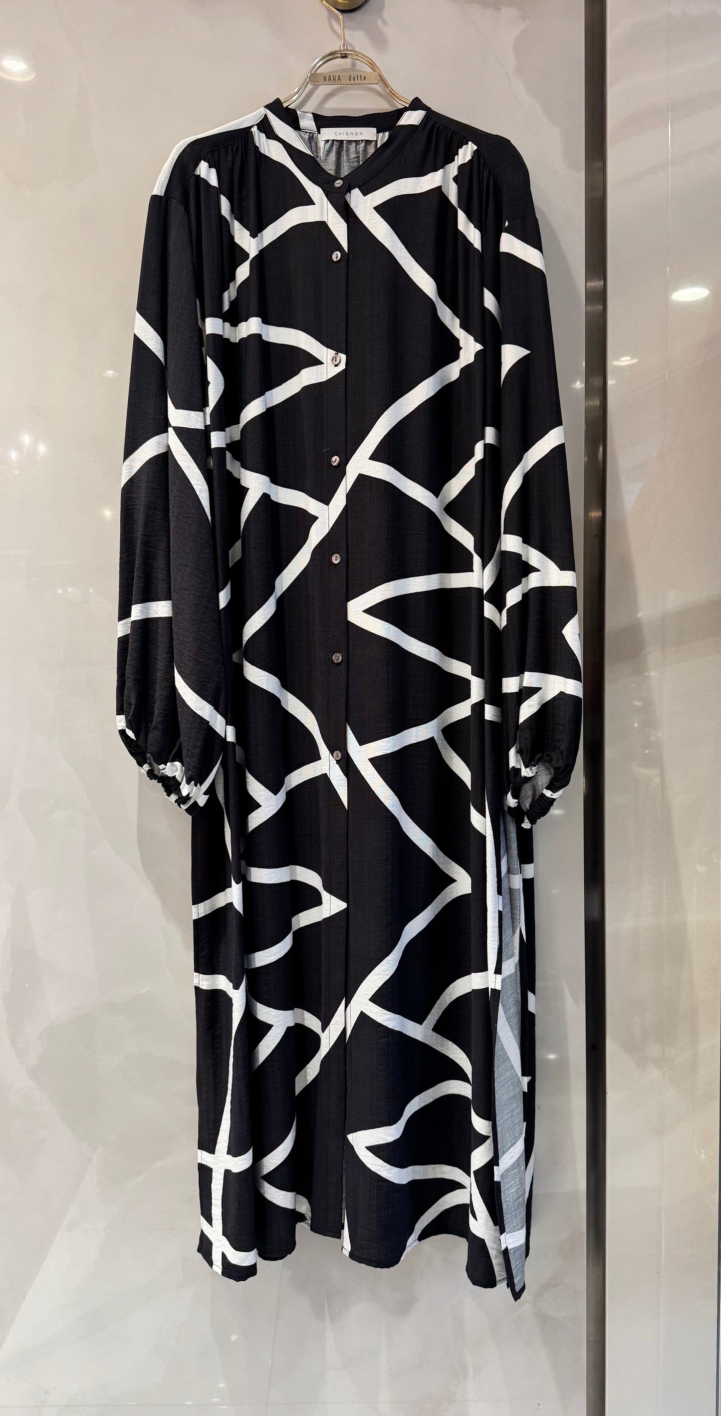 シャツワンピース