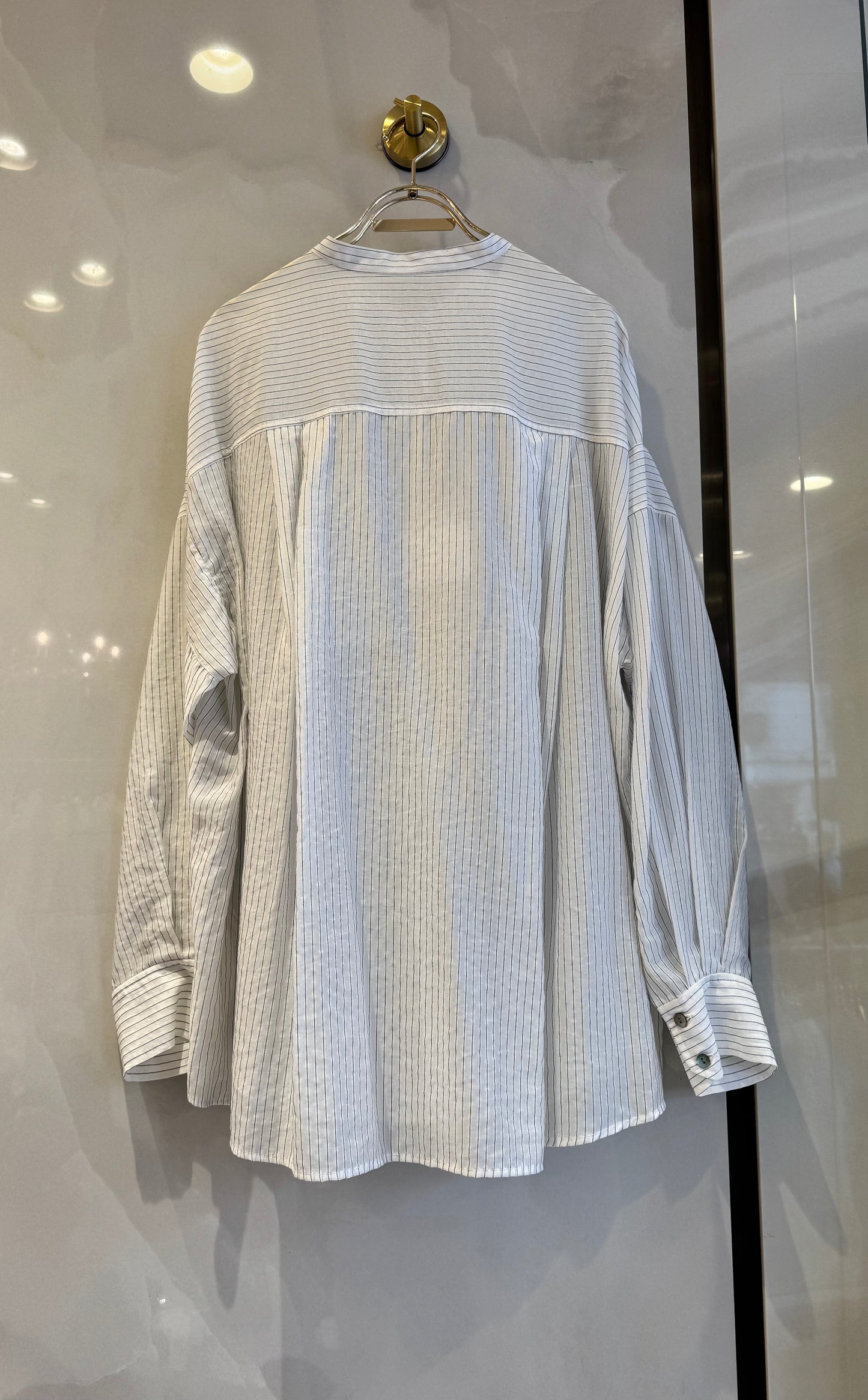 ストライプロングシャツ